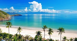 越南芽庄海滩的景象
